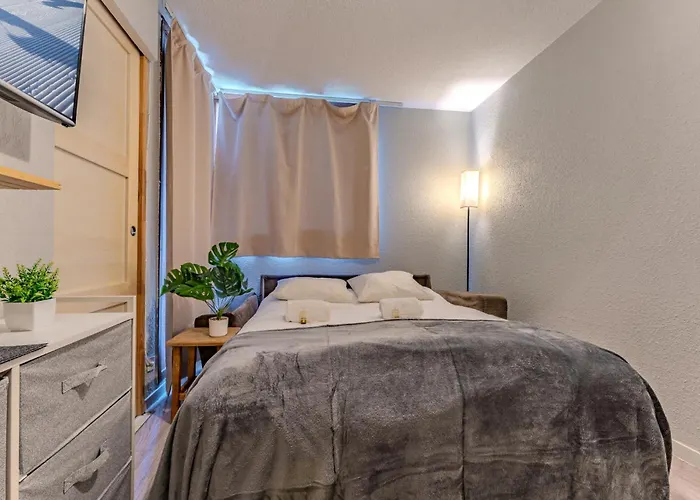 شقة Ski-in Ski-out 2br With Mountain View - - Le Joker